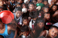NEWS - Bangladesch: Rohingya aus Myanmar auf der Flucht 