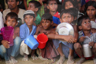 NEWS - Bangladesch: Rohingya aus Myanmar auf der Flucht 