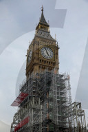 FEATURE - Der Big Ben wird eingepackt