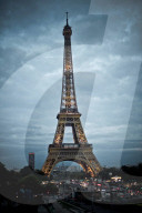 NEWS - Paris: 300 Millionen Menschen haben den Eiffelturm besucht