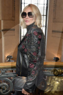 PEOPLE - Paris Fashion Week: Promis an der Elie Saab Show