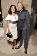 PEOPLE - Paris Fashion Week: Salma Hayek an der Giambattista Valli Show