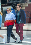 PEOPLE - Mit wem hält Jonah Hill Händchen?