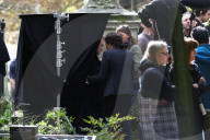 PEOPLE - Sandra Oh auf dem Set zu "Killing Eve"
