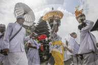 NEWS - Bali: Grösster Vulkan treibt Zehntausende in die Flucht