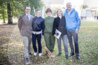 PEOPLE - Stockholm: Victoria und Daniel bei den 'Outdoor Associations' im Wald  