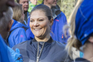 PEOPLE - Stockholm: Victoria und Daniel bei den 'Outdoor Associations' im Wald  