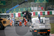 NEWS -  Formel 1 GP von Japan: Unfall von Carlos Sainz Jr.