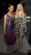 PEOPLE - Promis besuchen die Gianni Versace Ausstellung in Los Angeles