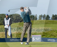 PEOPLE - Wladimir Klitschko golft in Carnoustie
