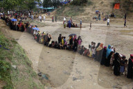 NEWS - Bangladesh: Täglich fliehen tausende Rohingya aus Myanmar
