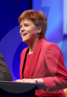 NEWS - Schottland legt Unabhängigkeitsreferendum auf Eis