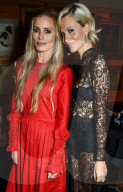 PEOPLE - Poppy Delevingne leicht bekleidet an der Conde Nast Party in London
