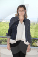PORTRAIT - Emmanuelle Devos