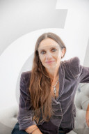 PORTRAIT - Justine Bateman