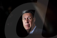 NEWS - Katalonien: Carles Puigdemont setzt Unabhängigkeit aus