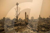 NEWS - USA: Waldbrände in Kalifornien - Kampf gegen das Feuer