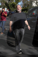 EXKLUSIV - Harvey Weinstein in LA unterwegs