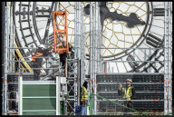 NEWS - London: Das berühmte Urwerk von Big Ben verschwindet hinter dem Baugerüst