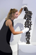 NEWS - 'Art for Grenfell' bei Sotheby's in London