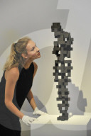 NEWS - 'Art for Grenfell' bei Sotheby's in London