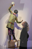 NEWS - 'Art for Grenfell' bei Sotheby's in London