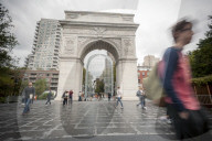 PEOPLE - New York: Ai Weiwei trifft Fans bei seiner Installation