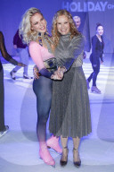 PEOPLE - Promis bei der Saisoneröffnung von Holiday on Ice in Hamburg