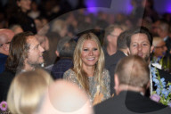 PEOPLE - Promis feiern an den Golden Heart Awards in New York