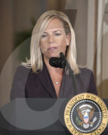 NEWS - Trump ernennt Kirstjen Nielsen zur Heimatschutzministerin