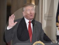 NEWS - Trump ernennt Kirstjen Nielsen zur Heimatschutzministerin