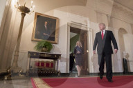 NEWS - Trump ernennt Kirstjen Nielsen zur Heimatschutzministerin