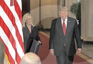 NEWS - Trump ernennt Kirstjen Nielsen zur Heimatschutzministerin