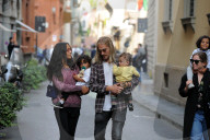 PEOPLE - Zoe Soldana mit ihrer Familie unterwegs in Milano