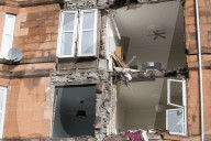 NEWS - Irland und Grossbritannien: Aufräumen nach Hurrikan "Ophelia"