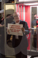 PEOPLE - Ein Million Telefonanrufe an den US Kongress: Kampagne in New York