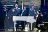 PEOPLE -  Promis an den CMT Artists of the Year in Nashville