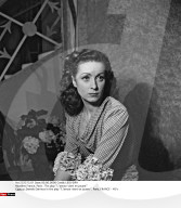 PEOPLE - Schauspielerin Danielle Darrieux im Alter von 100 Jahren gestorben