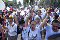 NEWS - Mexiko City: Schweigeminuten fÃ¼r die die Erdbebenopfer