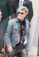 PEOPLE - Die Rolling Stones mit Familie in Paris