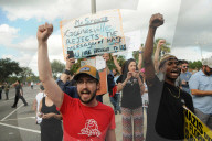 NEWS - Florida: Aufruhr nach Auftritt von Rechtsnationalist Richard Spencer in Gainesville