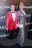 PEOPLE -  Promis am Gabrielle's Angel Cancer Research Ball in New York