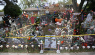 FEATURE - Halloween Dekoration in Missouri