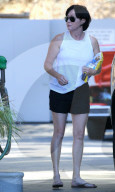 EXKLUSIV - Shannen Doherty in Malibu unterwegs
