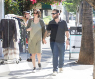 PEOPLE - Jack Osbourne spaziert händchenhaltend mit Lisa durch Studio City
