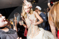 PEOPLE - Halloween: Promis feiern an Ellen Von Unwerth's Bloody Versailles Party in New York