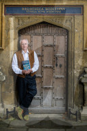 STUDIO - Philip Pullman
