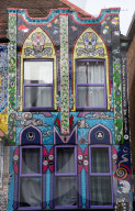 FEATURE - Das Leben ist ein Mosaik