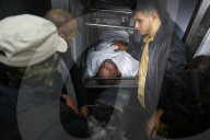 NEWS - Israels Armee sprengt Tunnel - acht Tote