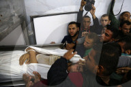 NEWS - Israels Armee sprengt Tunnel - acht Tote